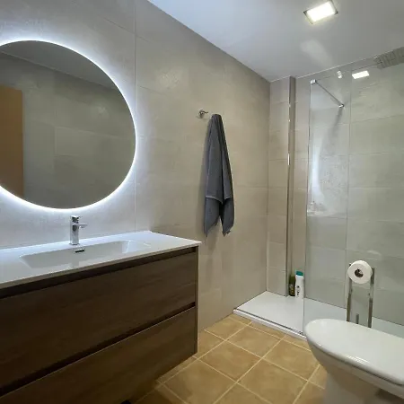 Lyrios Beach-marina De La Torre Apartament *